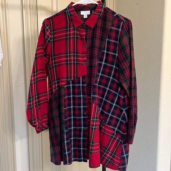 JJill Christmas Blouse EXCELLENT condition worn 2x. No issues whatsoever. - Picture 1 of 5